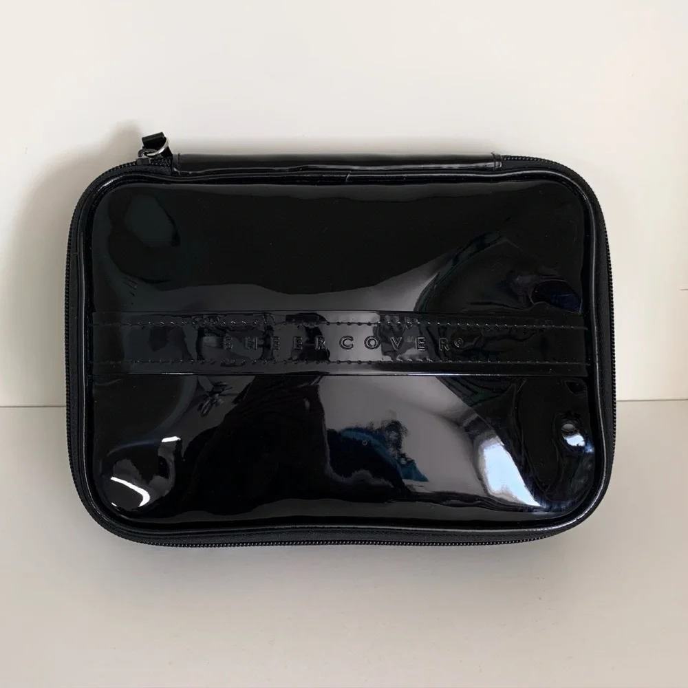 Sheer cover black patent vanity case